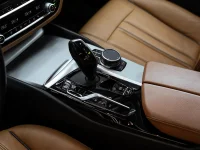 BMW 530 2.0 120kW thumbnail