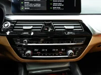 BMW 530 2.0 120kW thumbnail