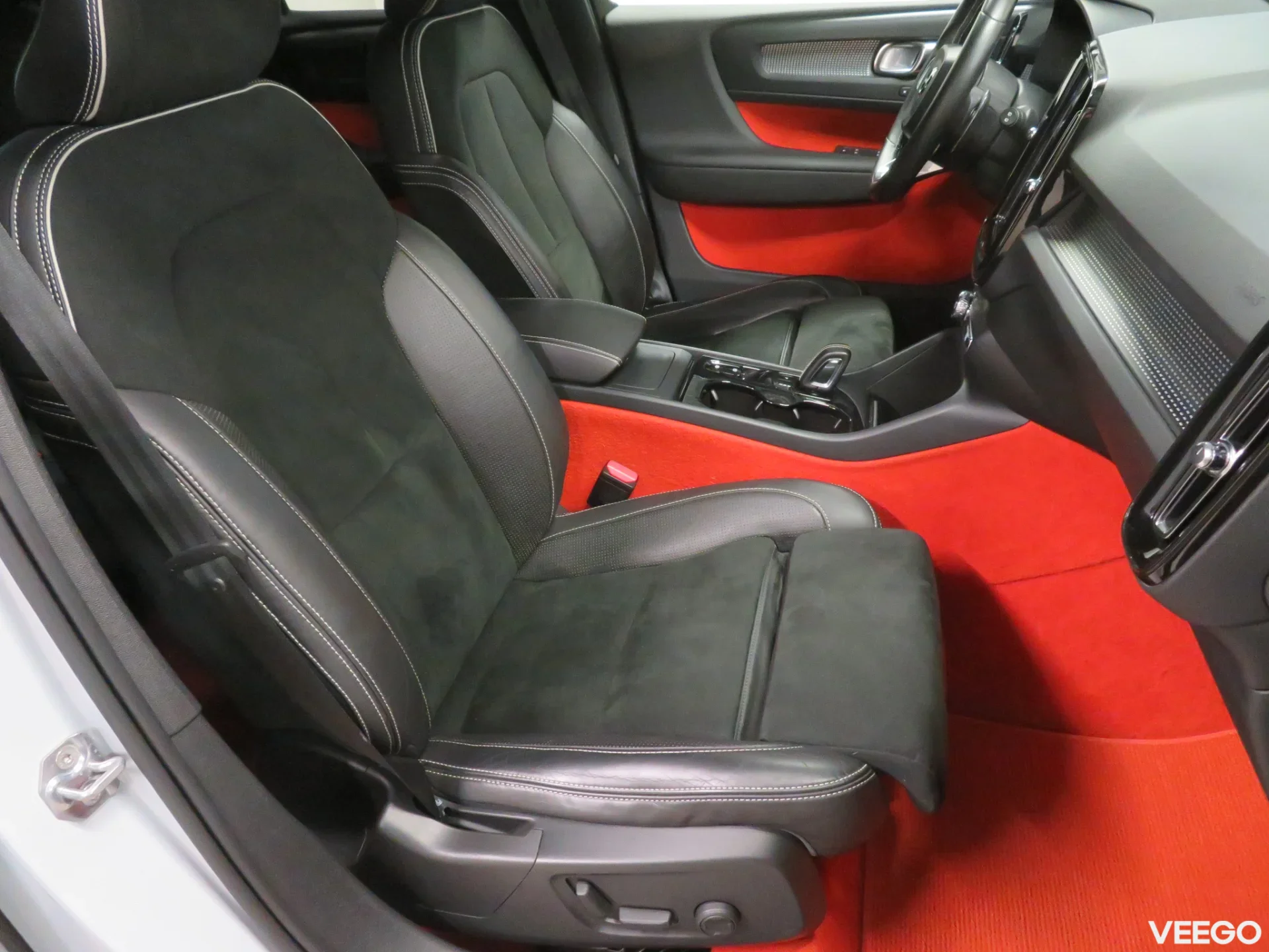 Volvo XC40 2.0 140kW