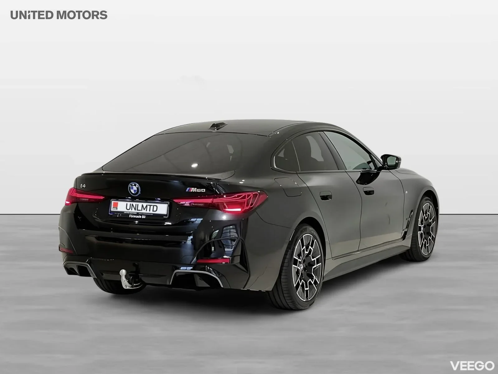 BMW i4 M60 xDrive, Drag, Värmare, Panorama, Driving Pro, HK 442kW