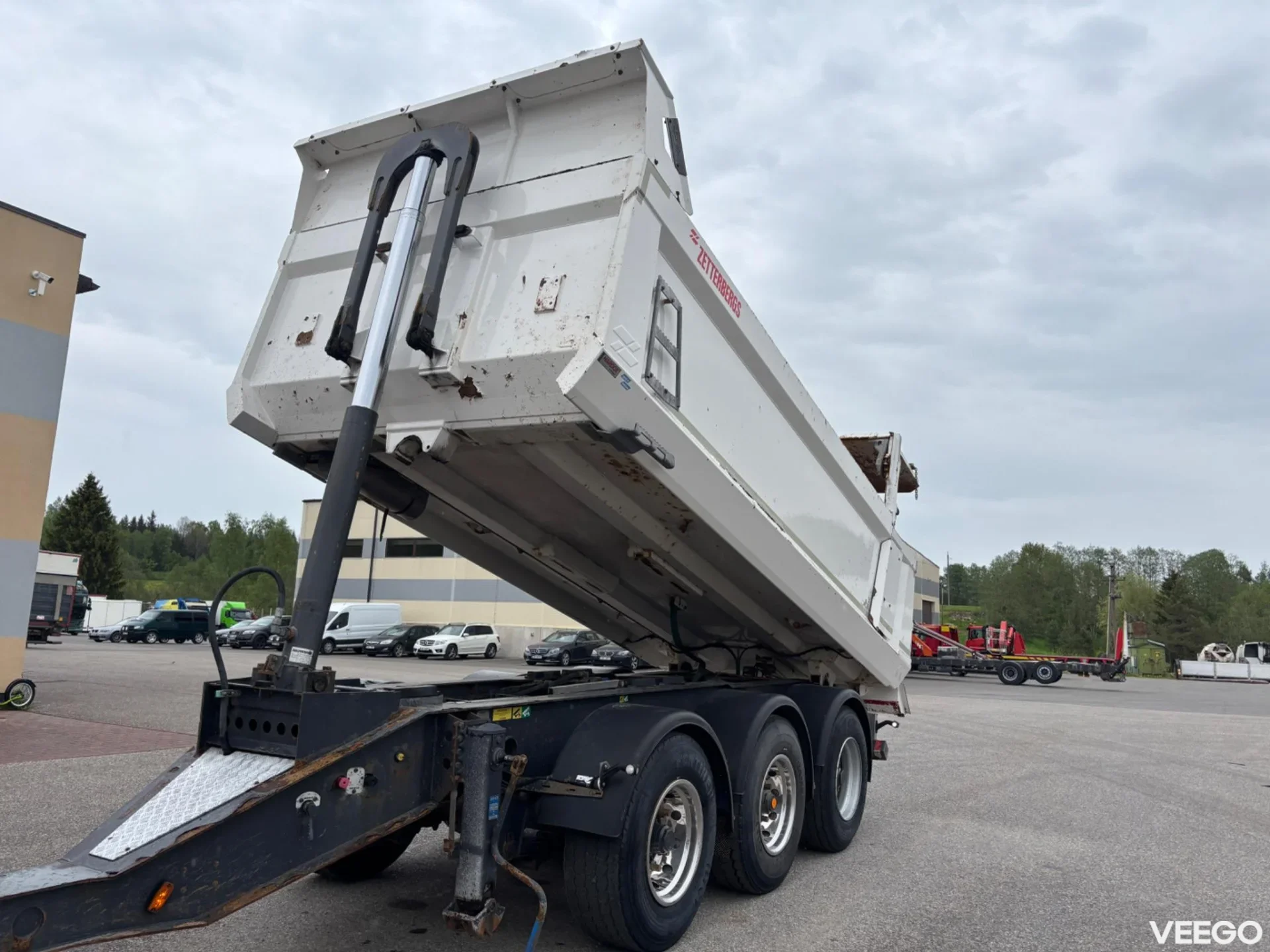 Parator ST 24-27 3 Axles Trailer kW