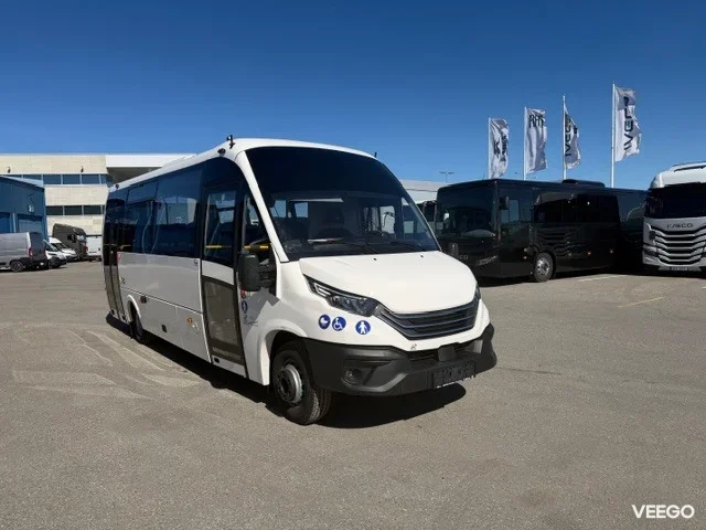Iveco Daily  Rosero-P First 70C18HA8 CC/P Low Entry 3 129kW