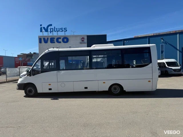 Iveco Daily  Rosero-P First 70C18HA8 CC/P Low Entry 3 129kW