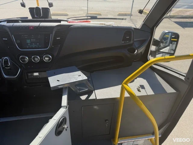 Iveco Daily  Rosero-P First 70C18HA8 CC/P Low Entry 3 129kW