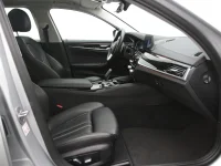 BMW 530 3 195kW thumbnail