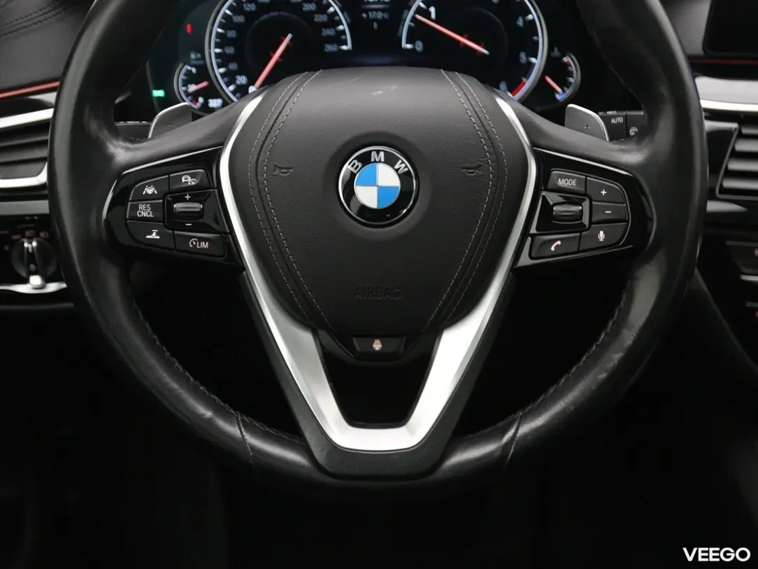 BMW 530 3 195kW