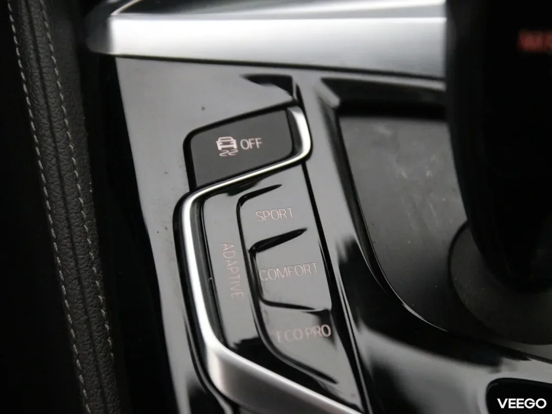BMW 530 3 195kW
