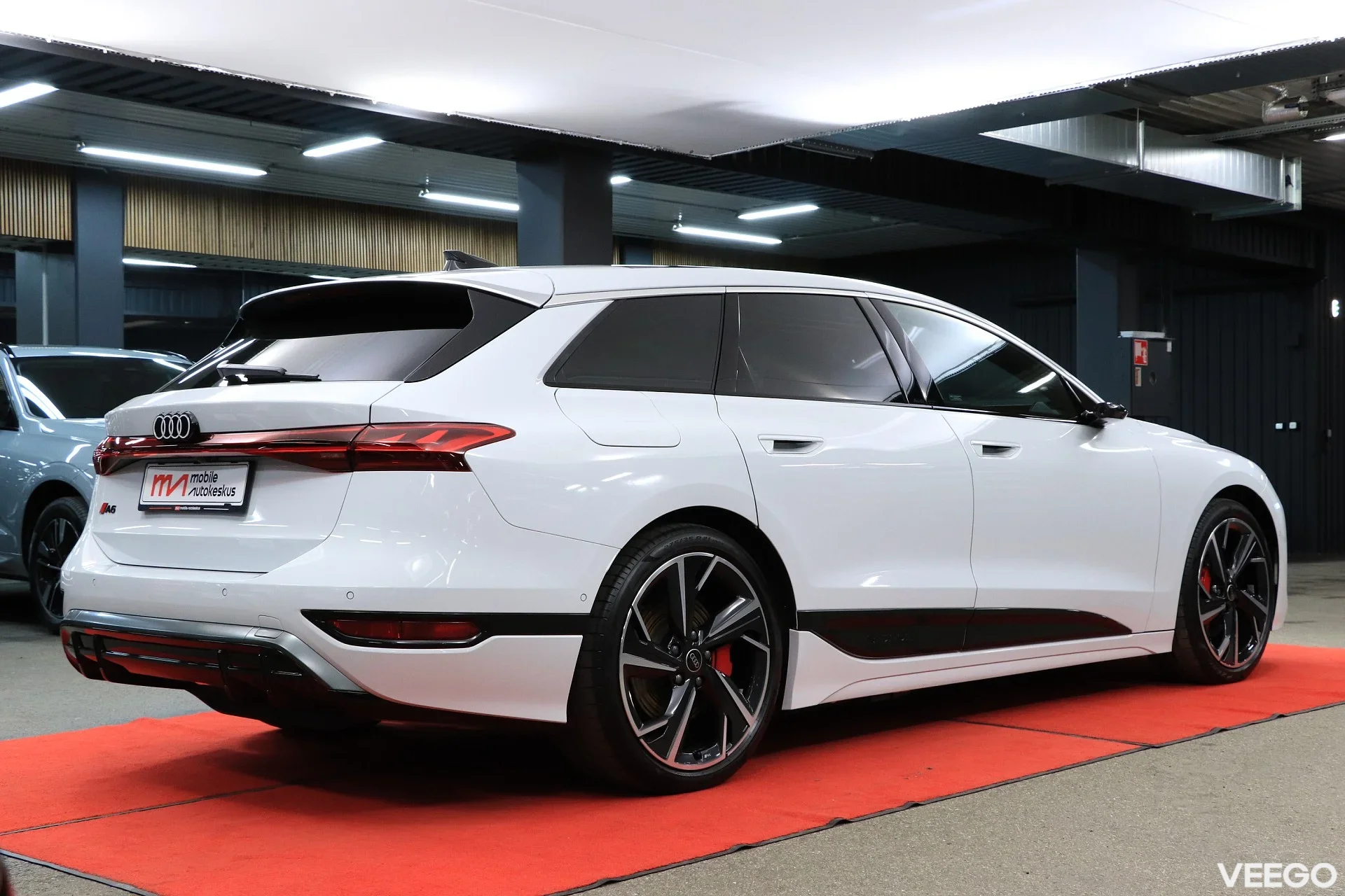 Audi A6 0.0 270kW
