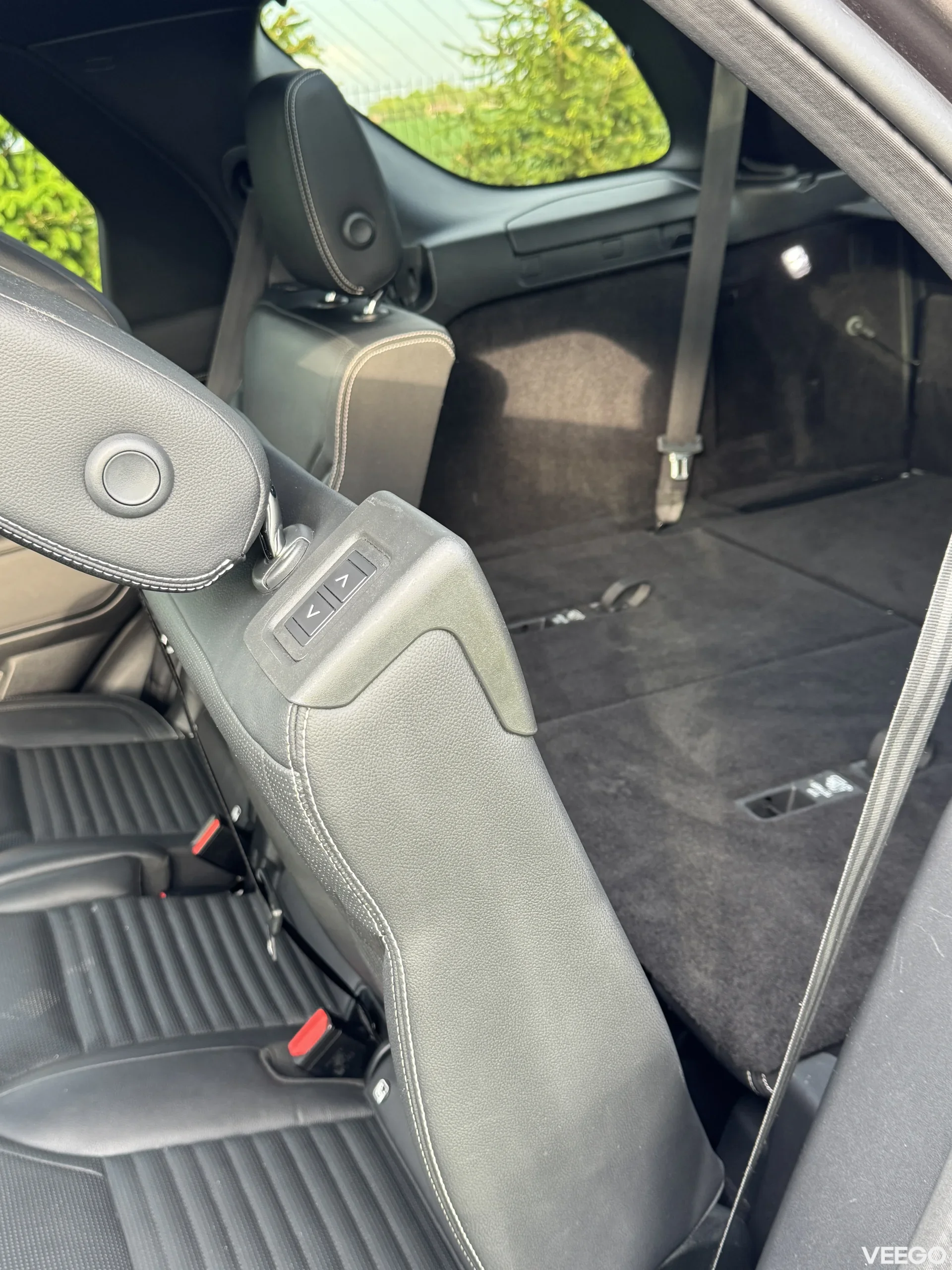 Land Rover Discovery 3.0 183kW