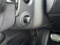 Land Rover Discovery 3.0 183kW thumbnail