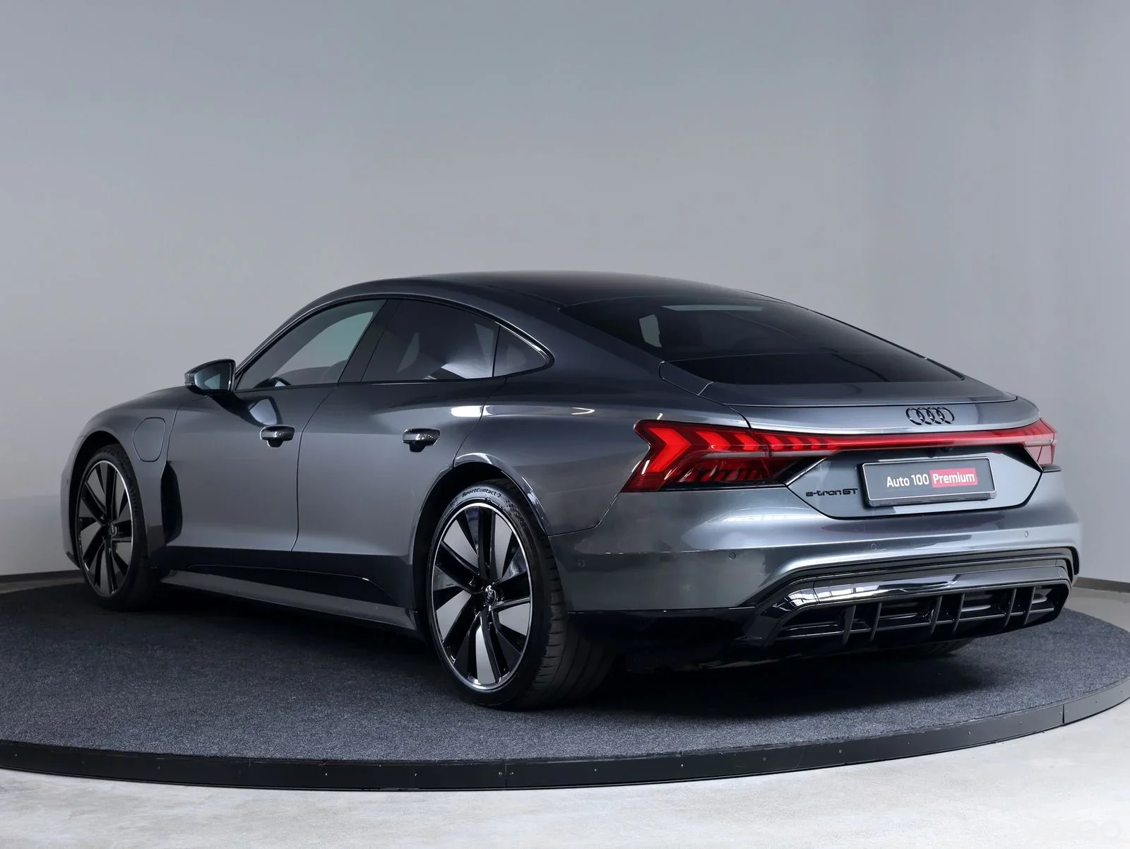 Audi e-tron GT - 140kW
