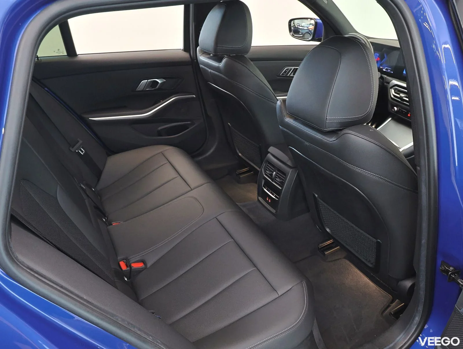 BMW 330 e xDrive M-Sportpakett 2 215kW