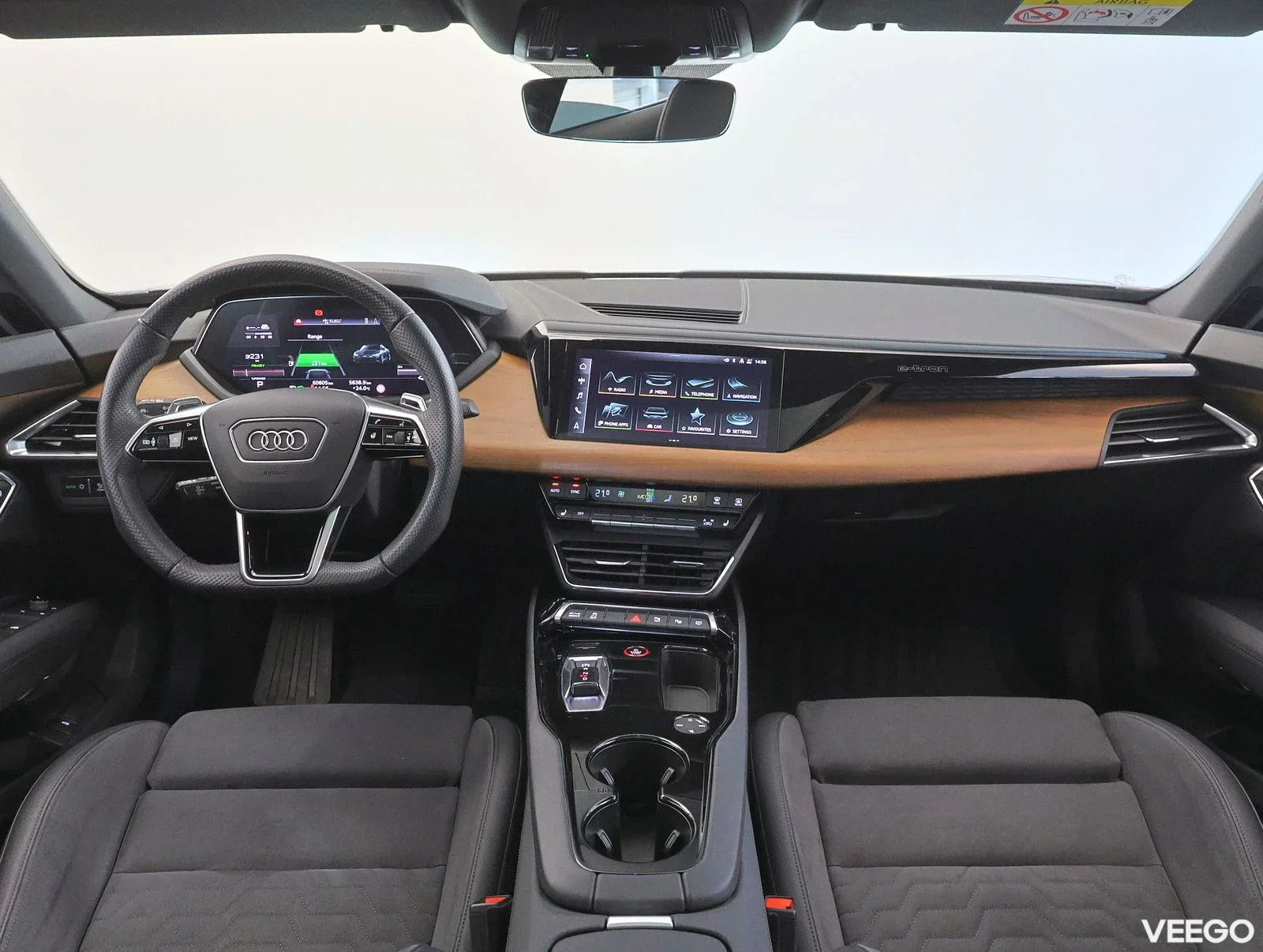 Audi e-tron GT - 140kW