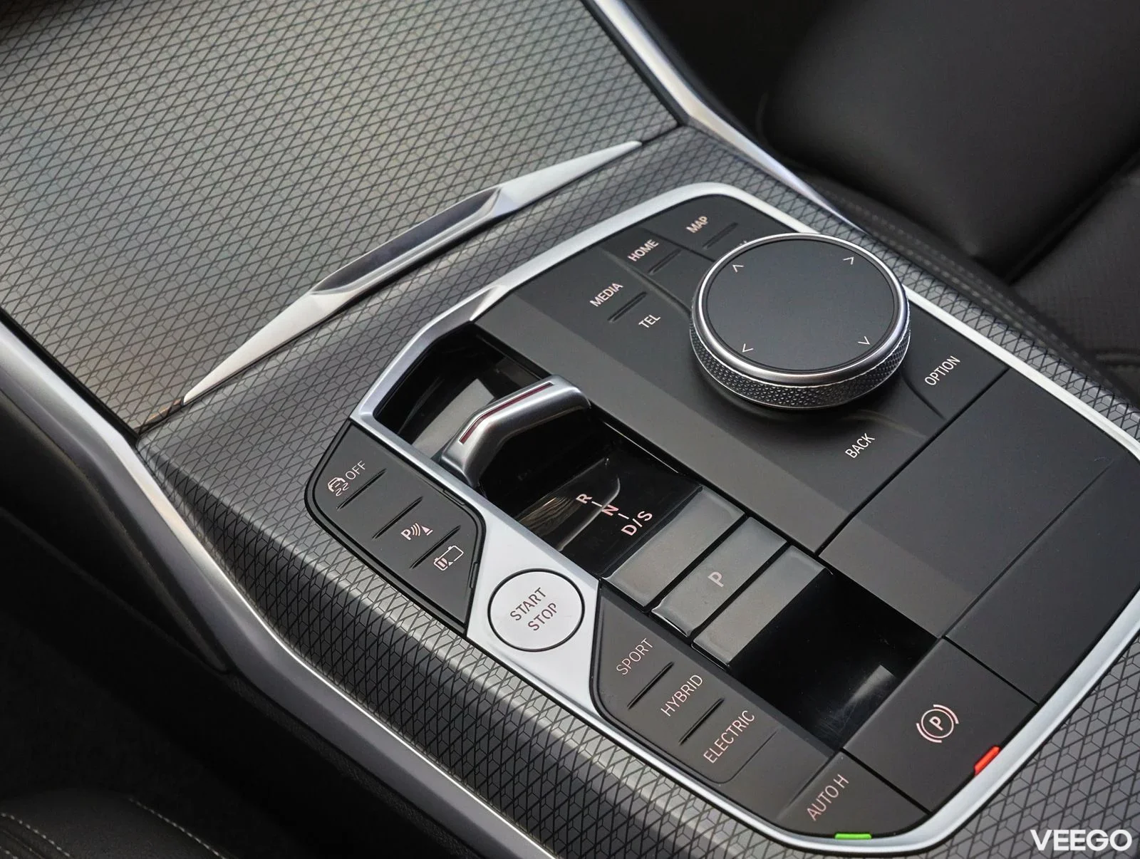 BMW 330 e xDrive M-Sportpakett 2 215kW