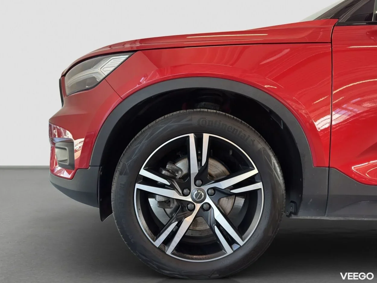 Volvo XC40 145kW