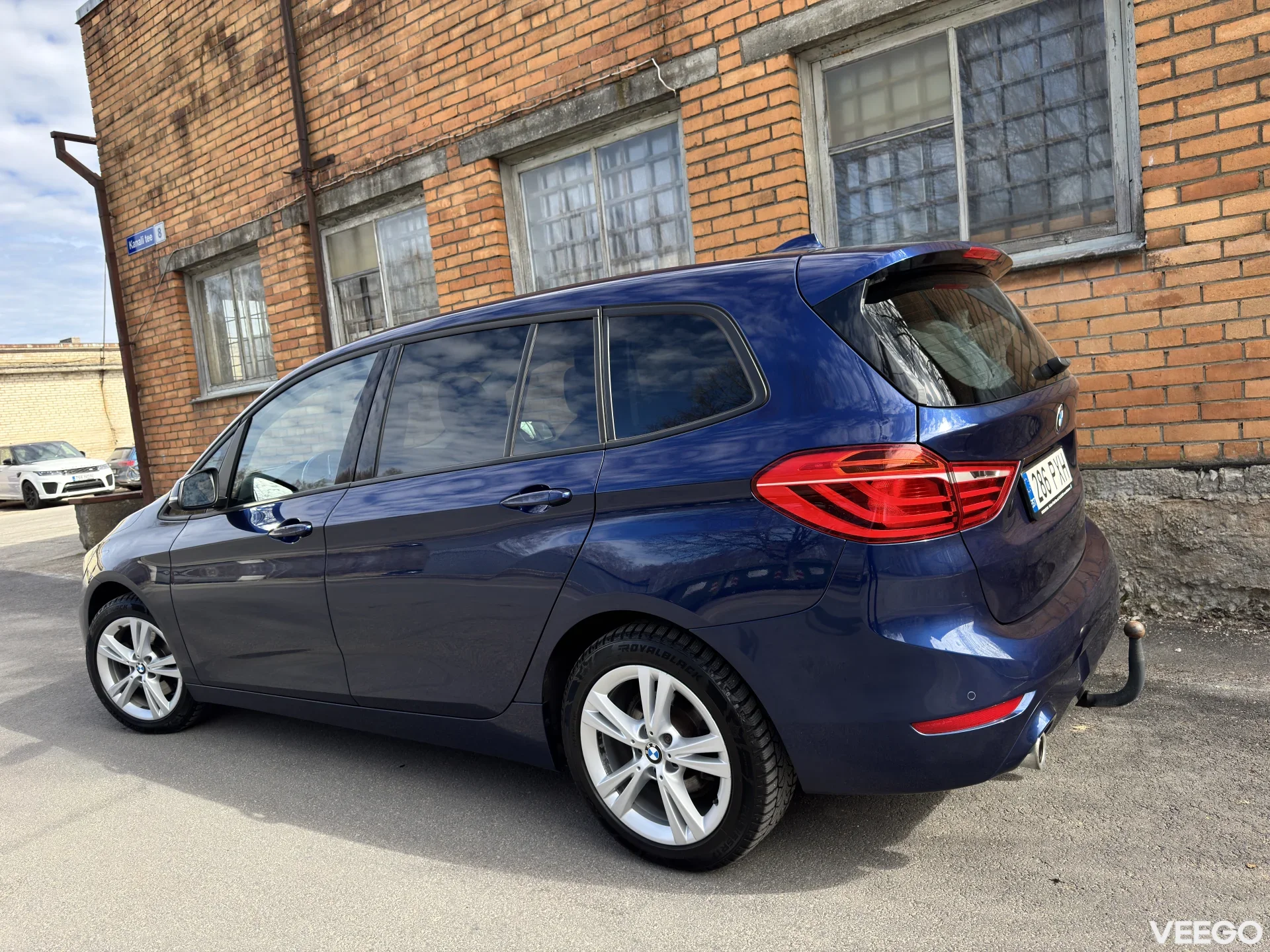 BMW 218 GRAN TOURER  7 istmed 1.5 103kW
