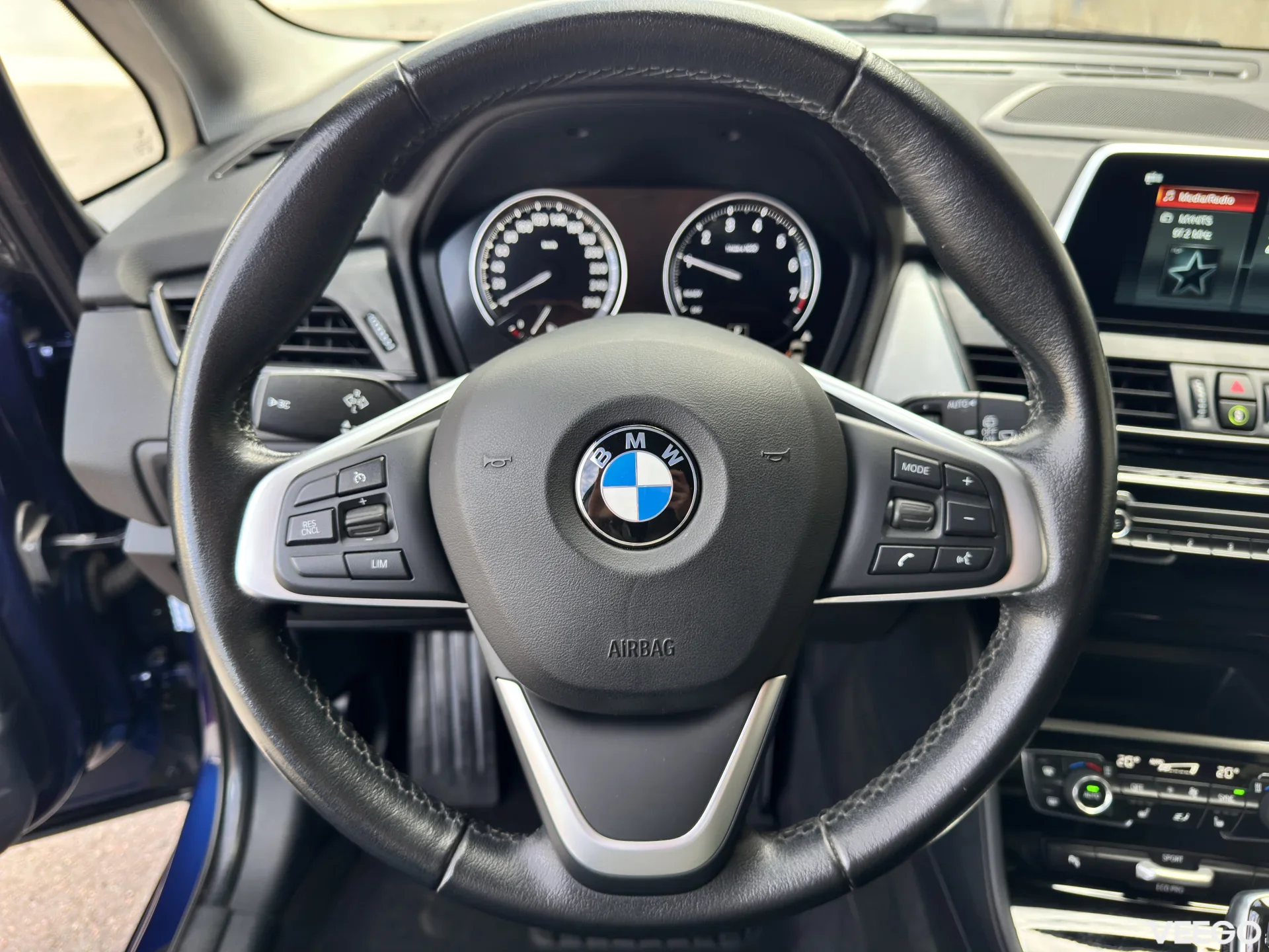 BMW 218 GRAN TOURER  7 istmed 1.5 103kW