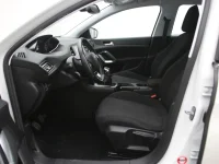 Peugeot 308 1.2 81kW thumbnail