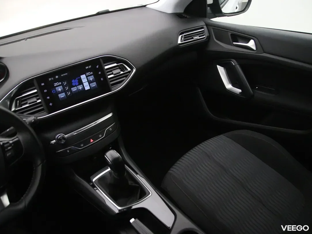 Peugeot 308 1.2 81kW