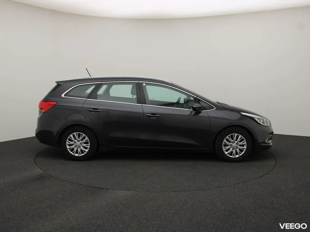 Kia Ceed Plus 1.6 99kW