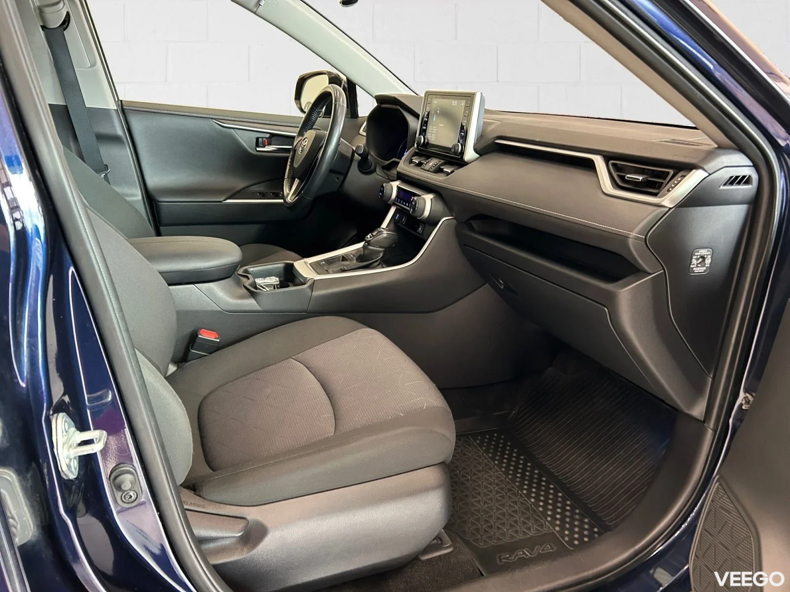 Toyota RAV4 Luxury 2.5 131kW