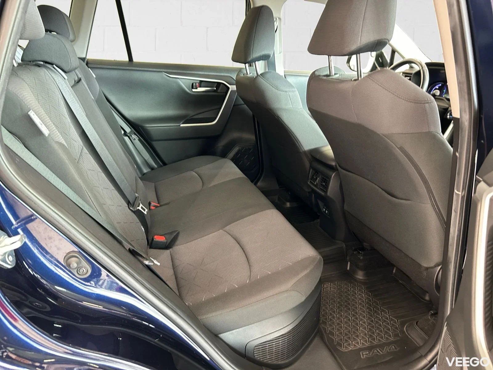 Toyota RAV4 Luxury 2.5 131kW