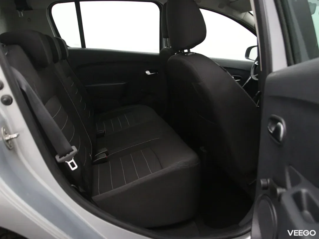 Dacia Sandero 1 74kW