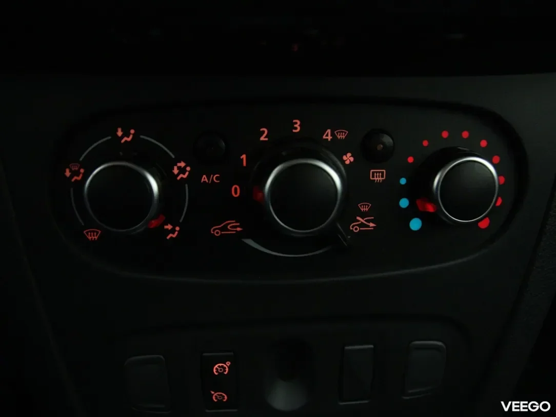 Dacia Sandero 1 74kW
