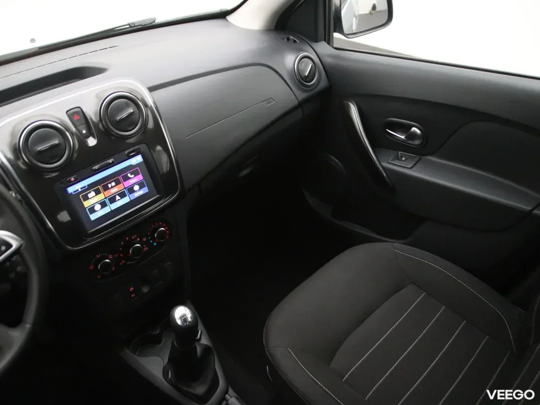 Dacia Sandero 1 74kW