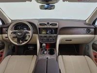 Bentley Azure V8 404kW 4 404kW thumbnail