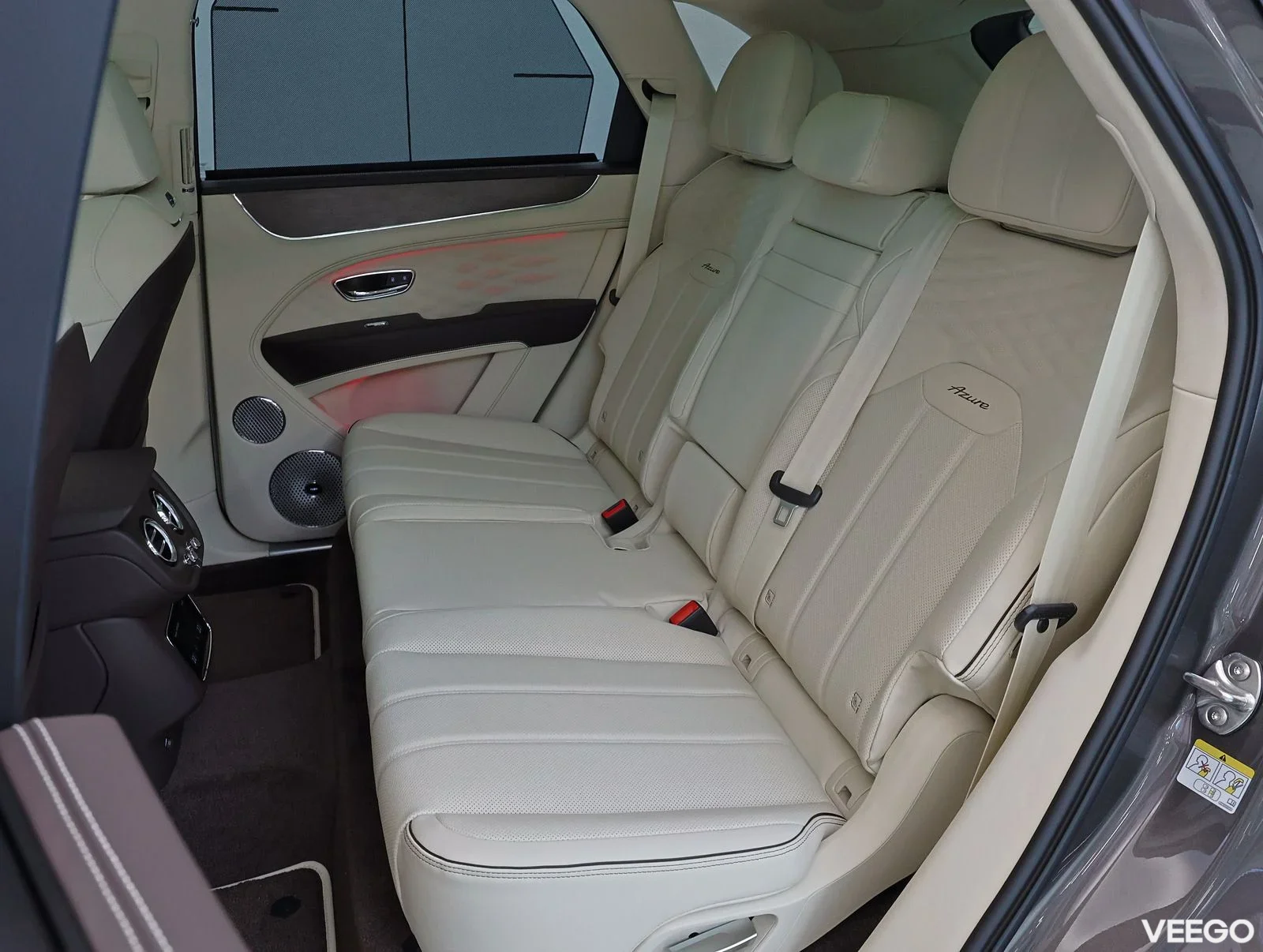 Bentley Azure V8 404kW 4 404kW