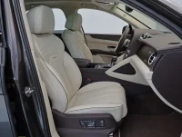 Bentley Azure V8 404kW 4 404kW thumbnail