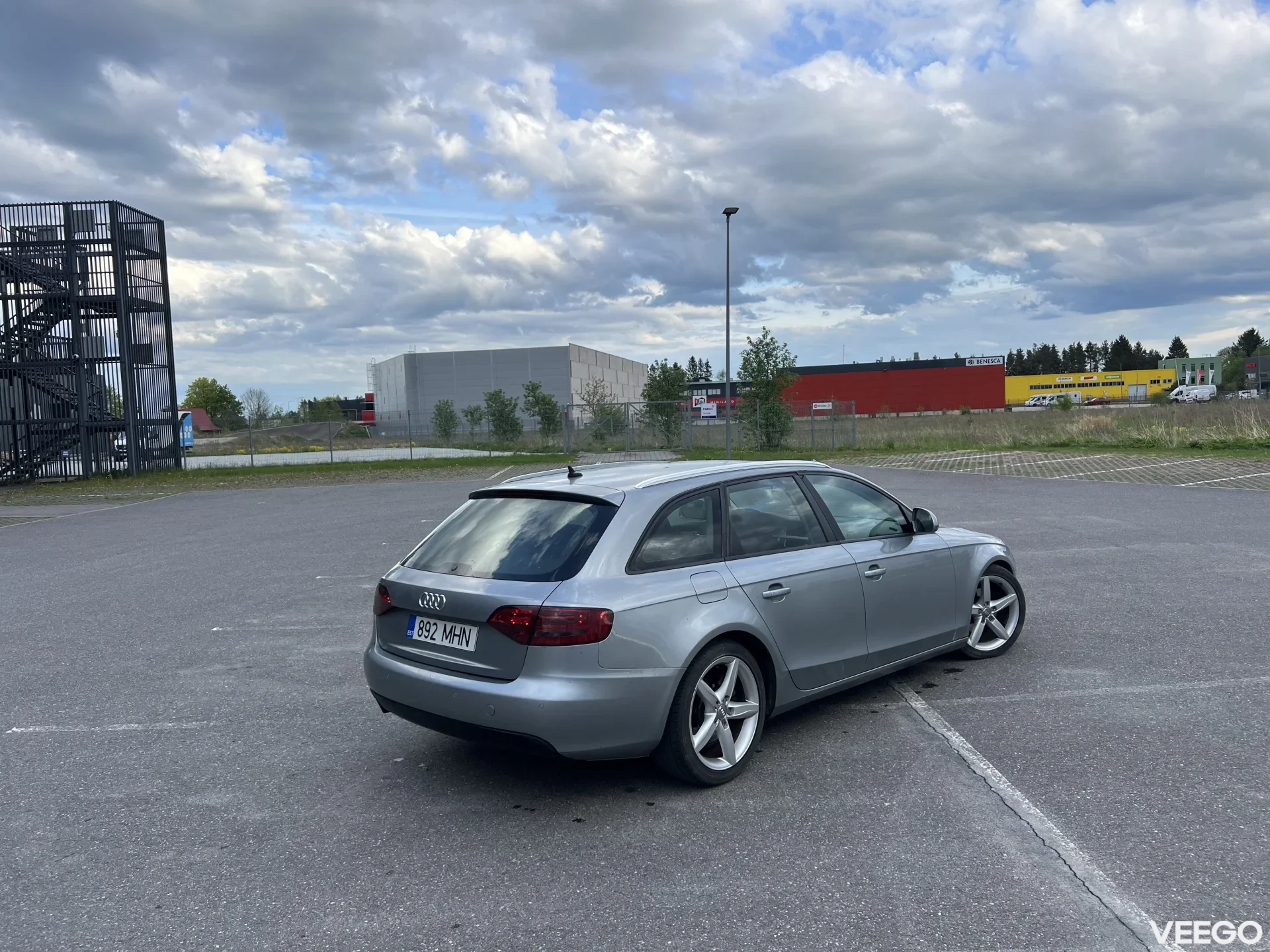 Audi A4 b8 2.0 105kW