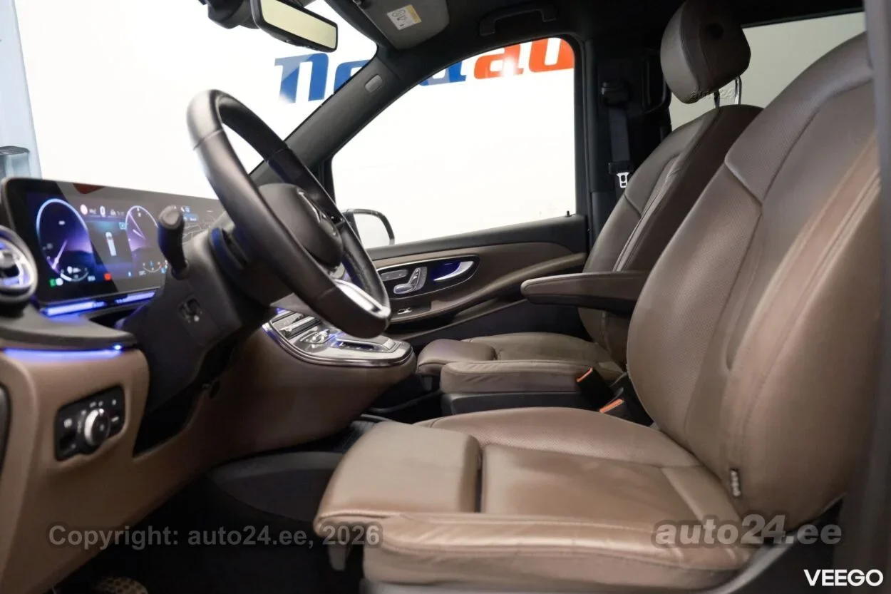 Mercedes-Benz V300 Exclusive Extra Long 4matic 2 174kW