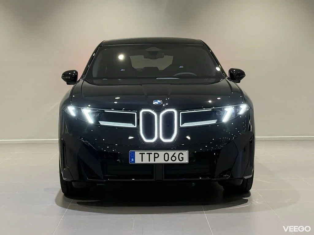 BMW iX3 50 xDrive Supercharged 3D-HUD Panoramic Vision M Stolar
