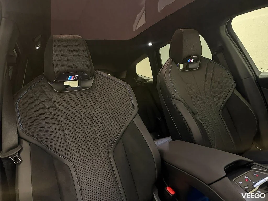 BMW iX3 50 xDrive Supercharged 3D-HUD Panoramic Vision M Stolar