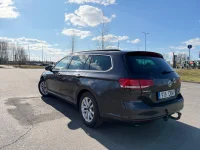 Volkswagen Passat 2.0 110kW thumbnail