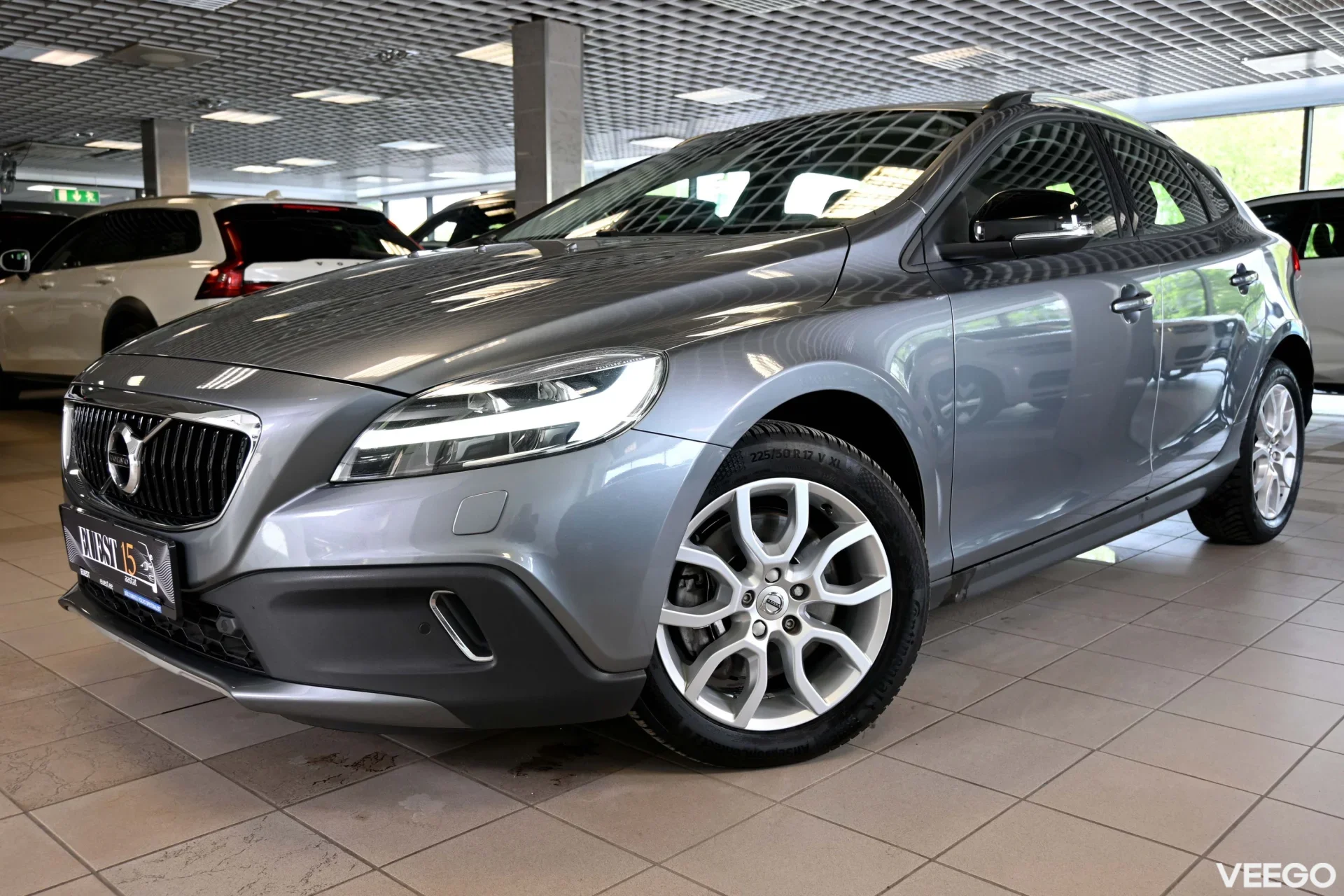 Volvo V40 Cross Country CROSS THORS INTELLI XENIUM WINTER facelift 2 110kW