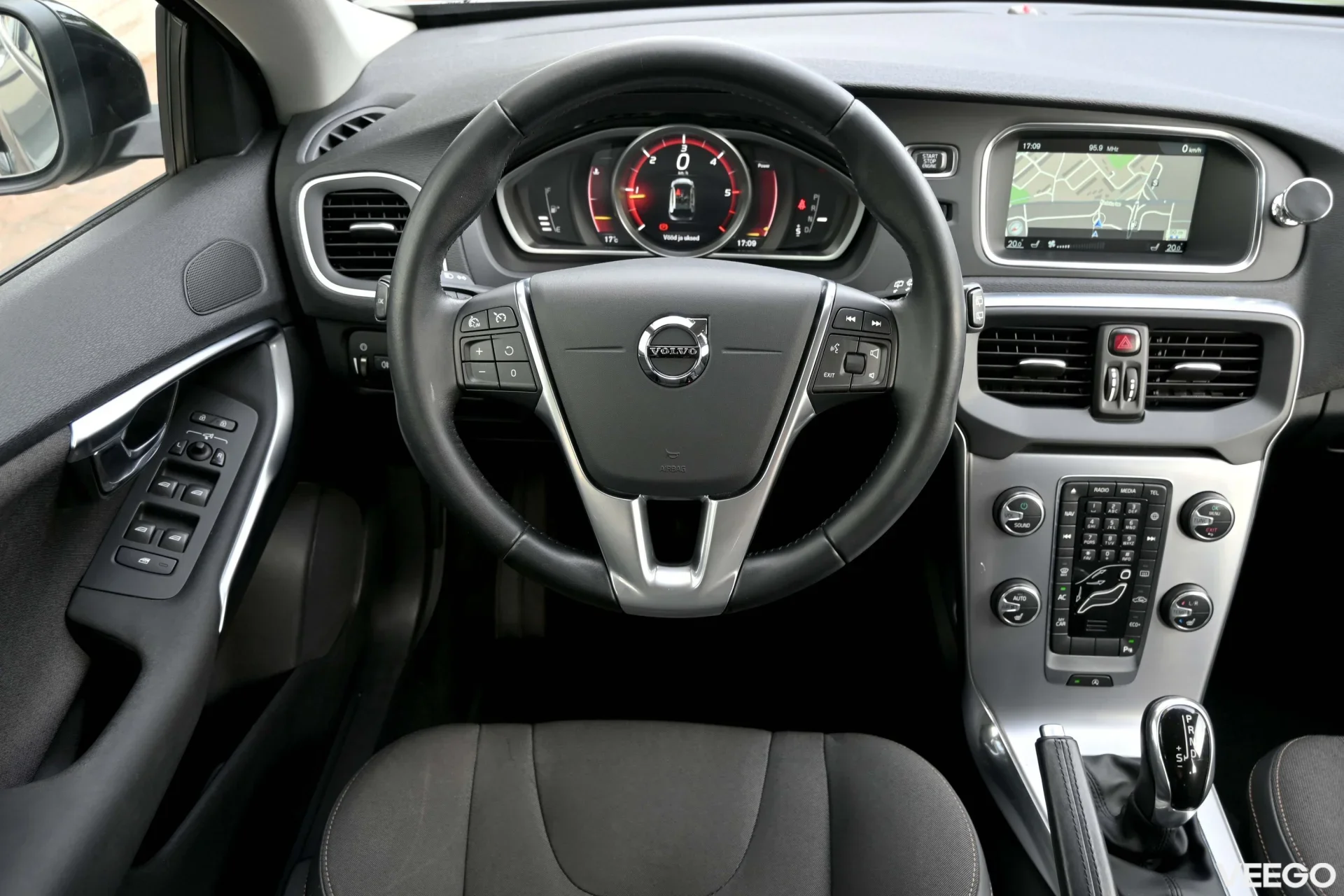 Volvo V40 Cross Country CROSS THORS INTELLI XENIUM WINTER facelift 2 110kW