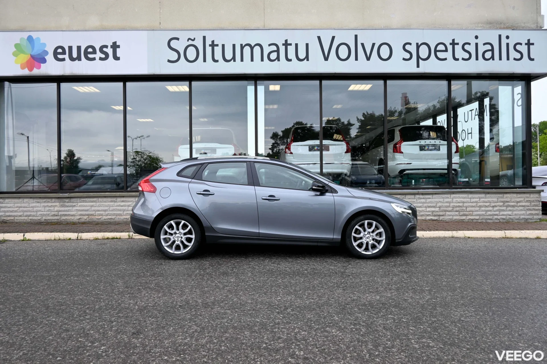 Volvo V40 Cross Country CROSS THORS INTELLI XENIUM WINTER facelift 2 110kW