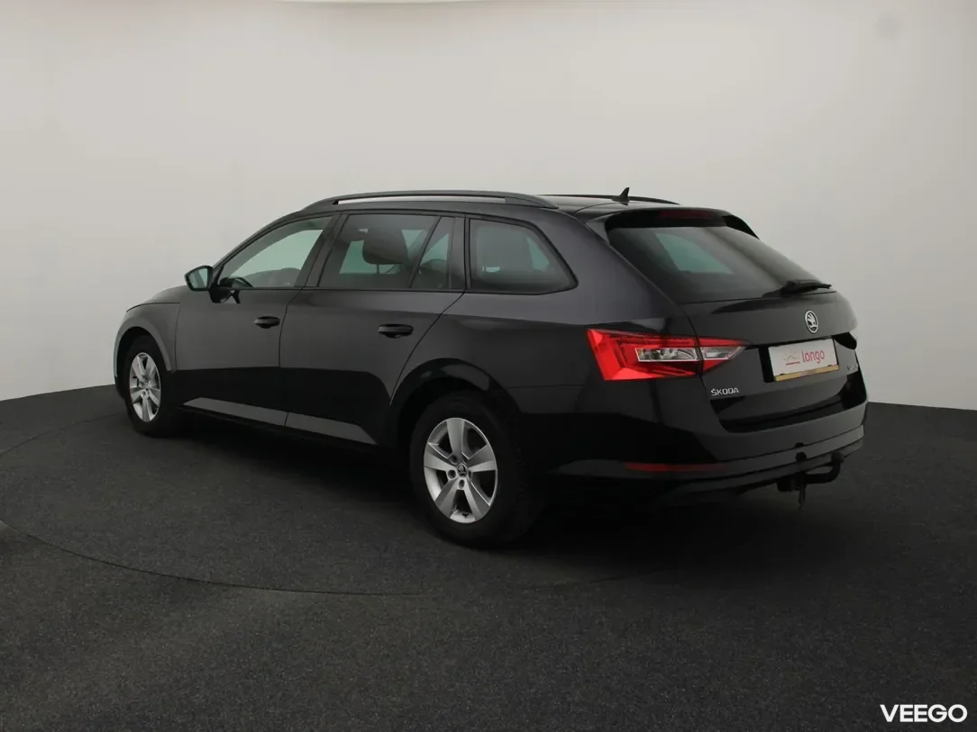 Skoda Superb 1.6 88kW