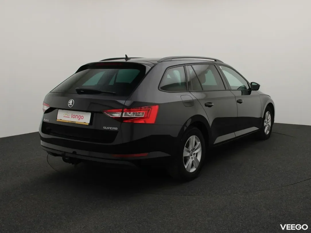 Skoda Superb 1.6 88kW