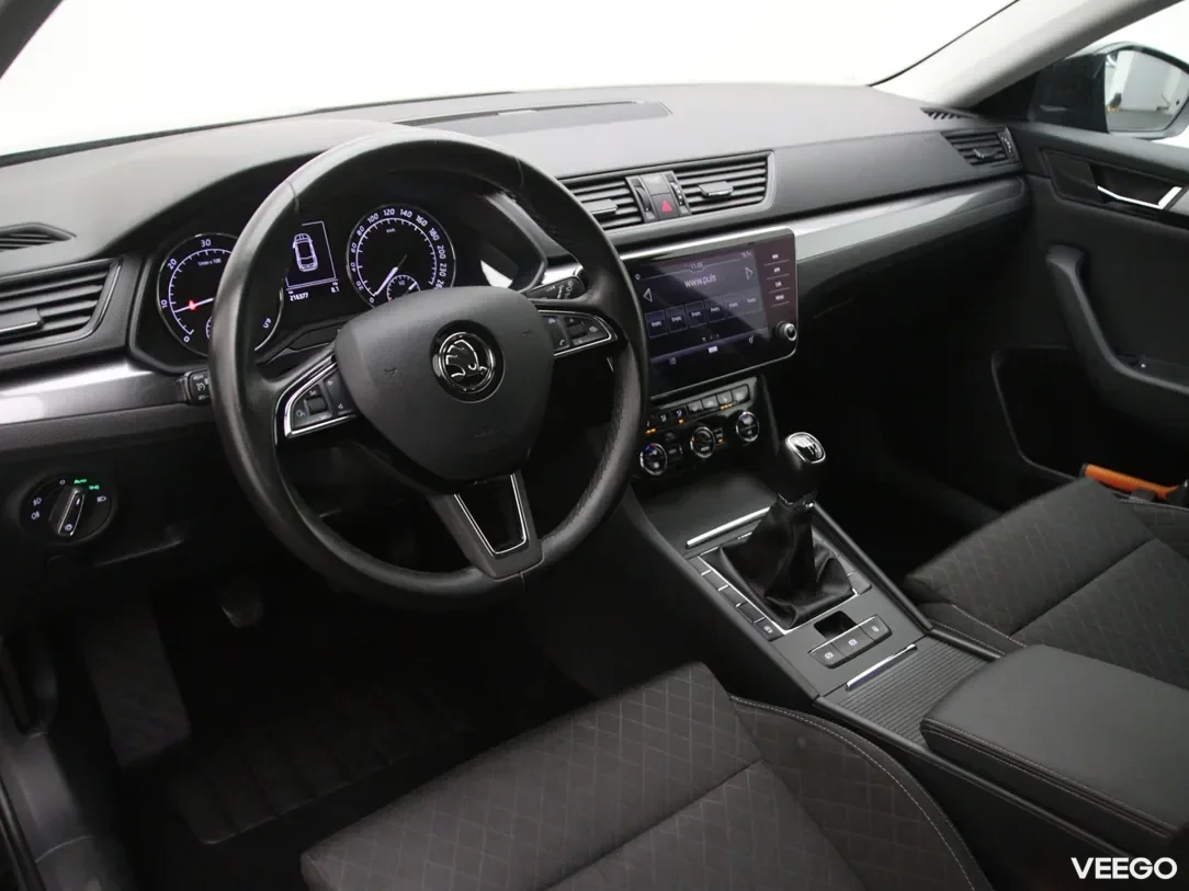 Skoda Superb 1.6 88kW