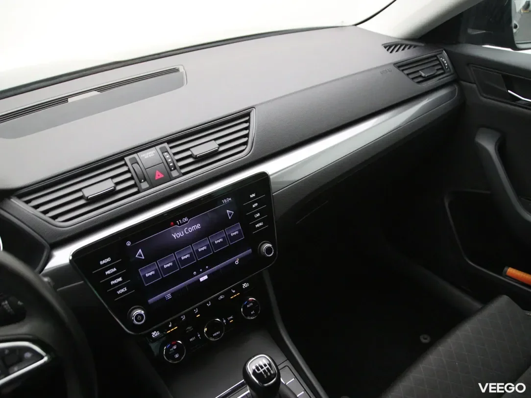 Skoda Superb 1.6 88kW