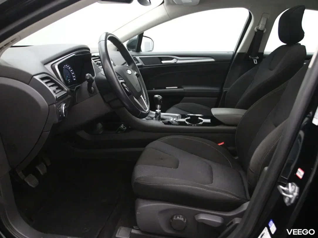 Ford Mondeo 1.5 118kW