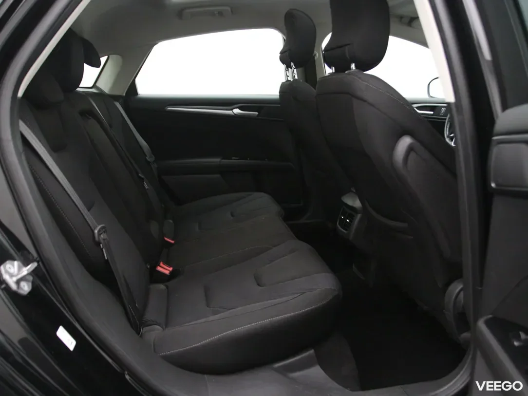 Ford Mondeo 1.5 118kW