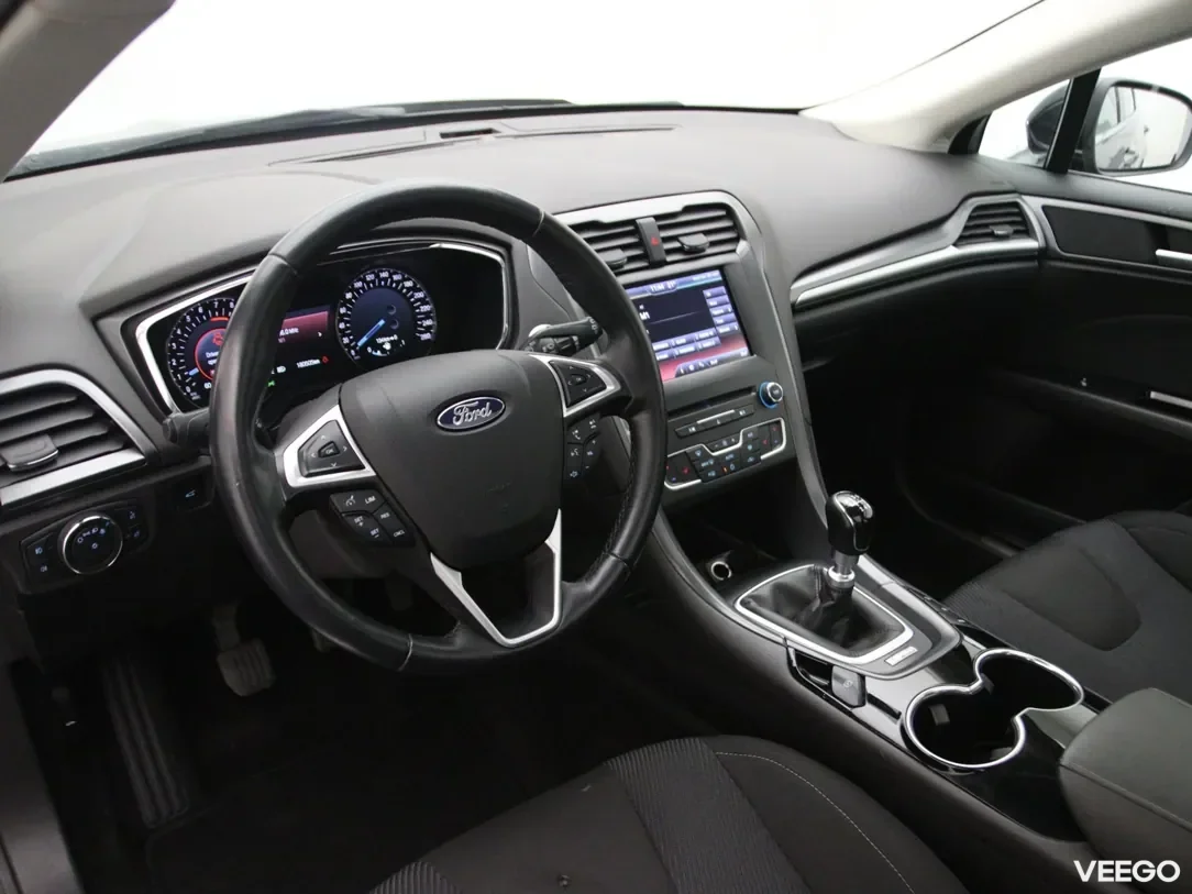 Ford Mondeo 1.5 118kW