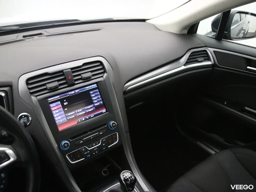Ford Mondeo 1.5 118kW