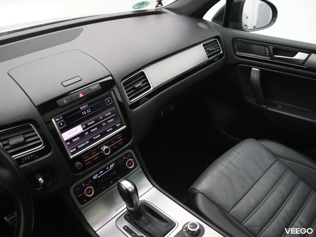 Volkswagen Touareg 3 180kW