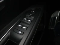 Peugeot 3008 2 133kW thumbnail